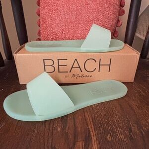 Beach by Matisse Women's Mint Sandals